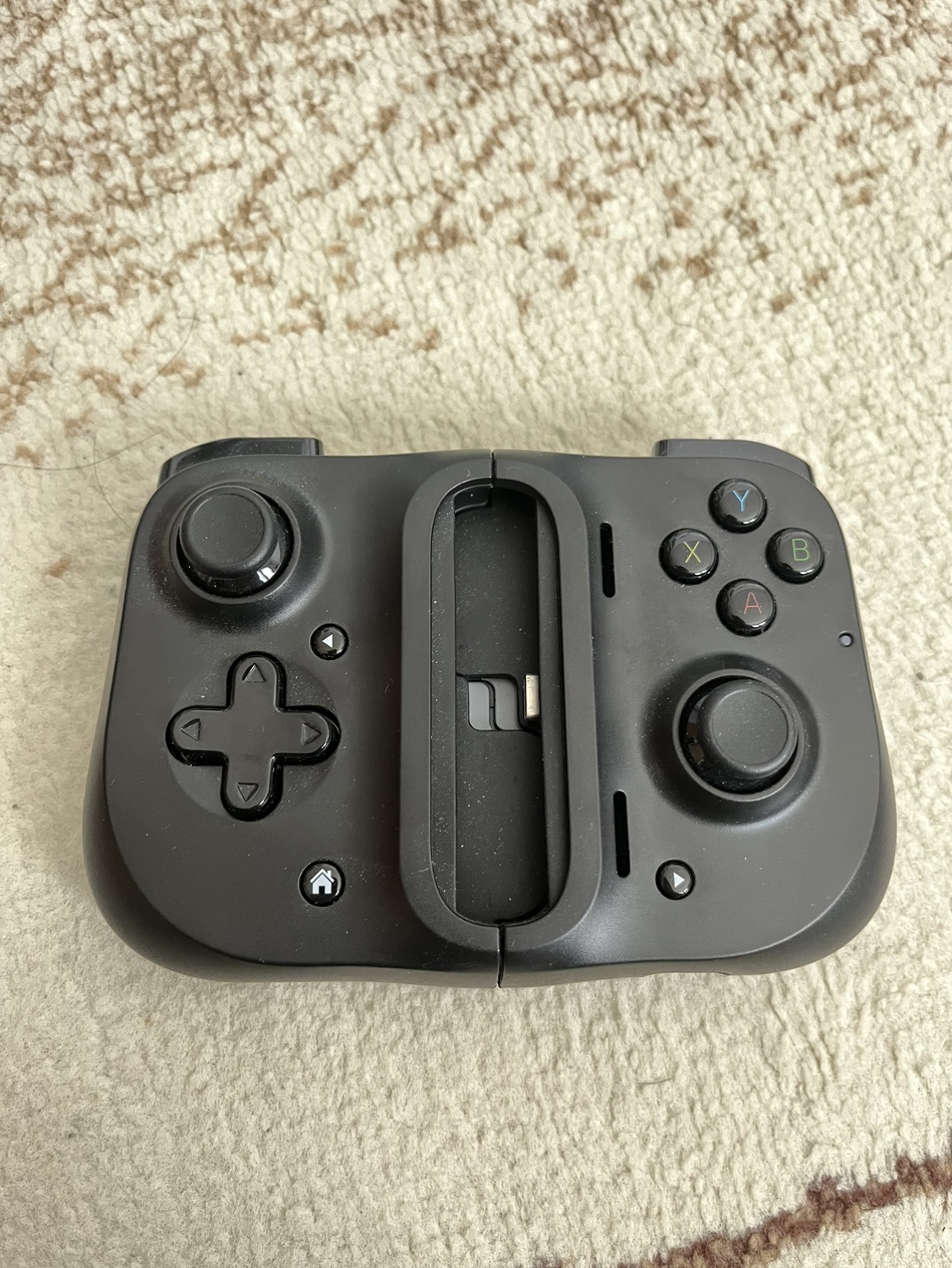 Razer Kishi Mobile Game Controller, Android USB–C thumbnail
