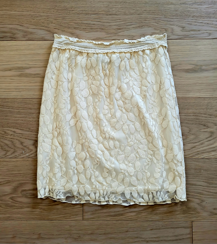 Women's skirt (size small) thumbnail