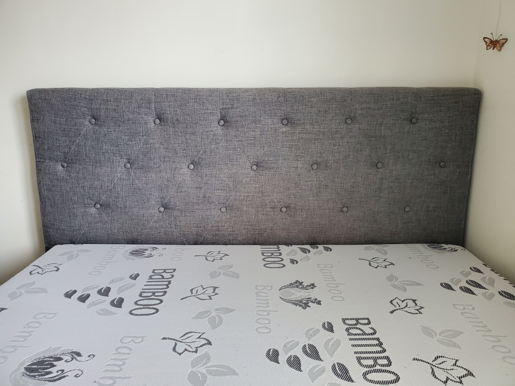 Queen Bed + Bamboo Gel Mattress - photo 3