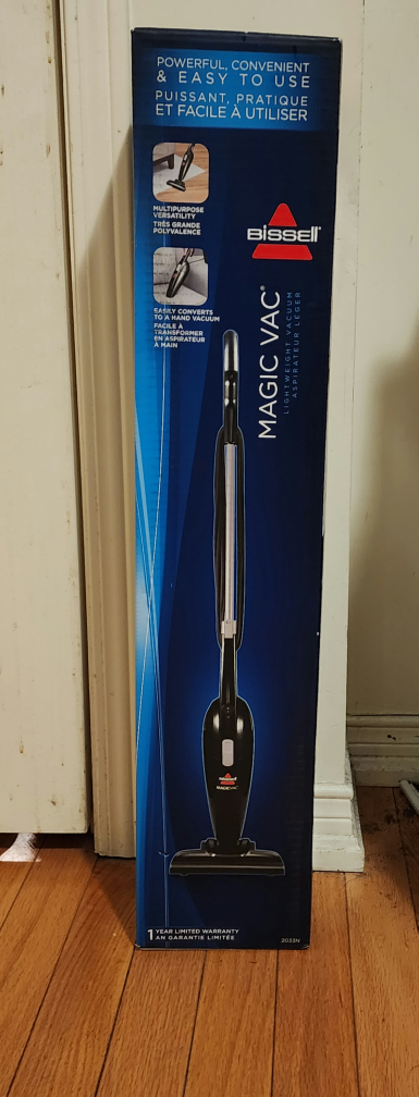 Bissell light weight corded Vacuum thumbnail