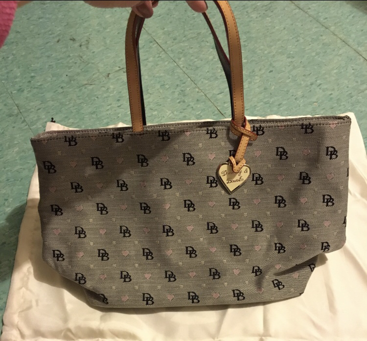 Dooney and Bourke hand bag