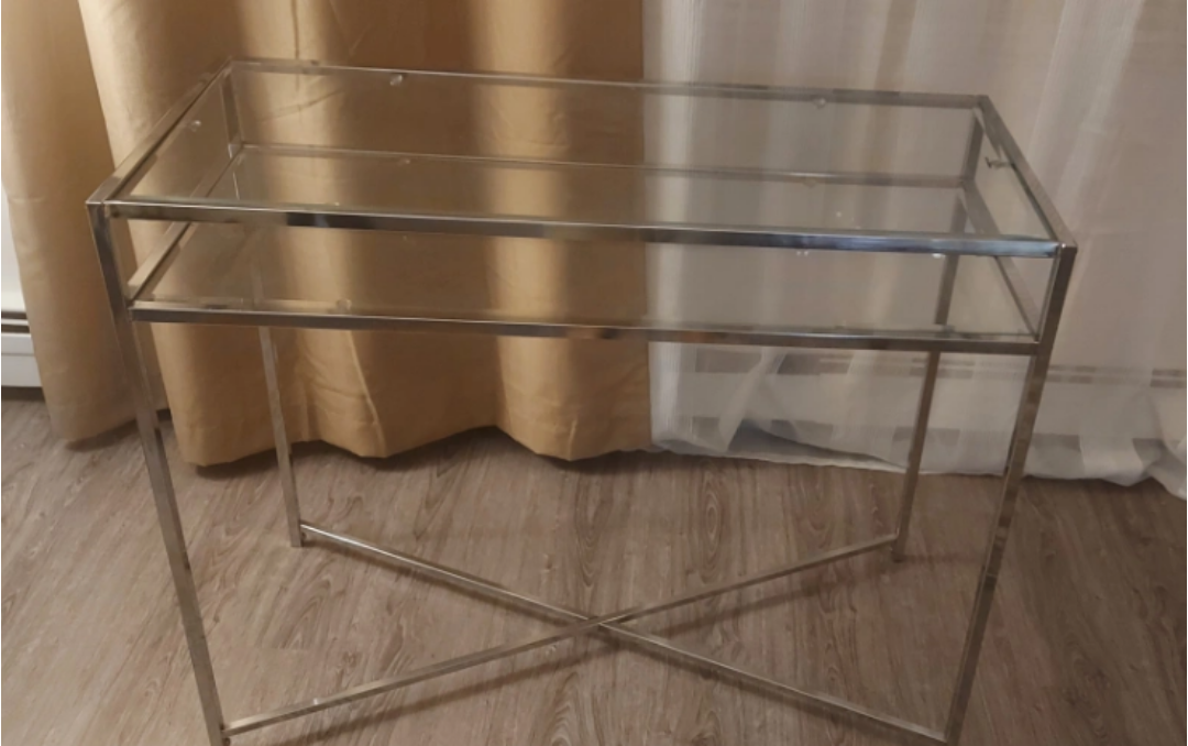 console table - photo 4