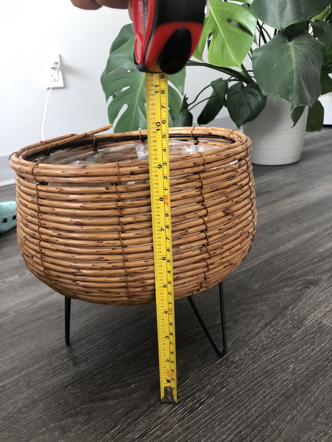 Plant stand - photo 2