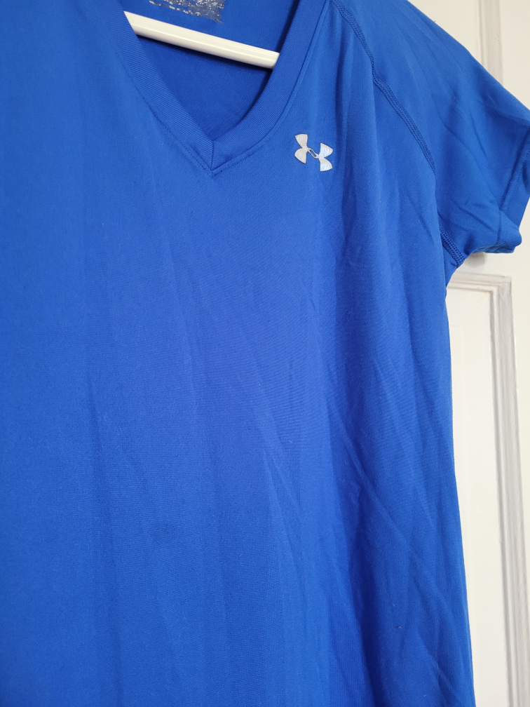 Women's V Neck Workout Top image indicator(2)