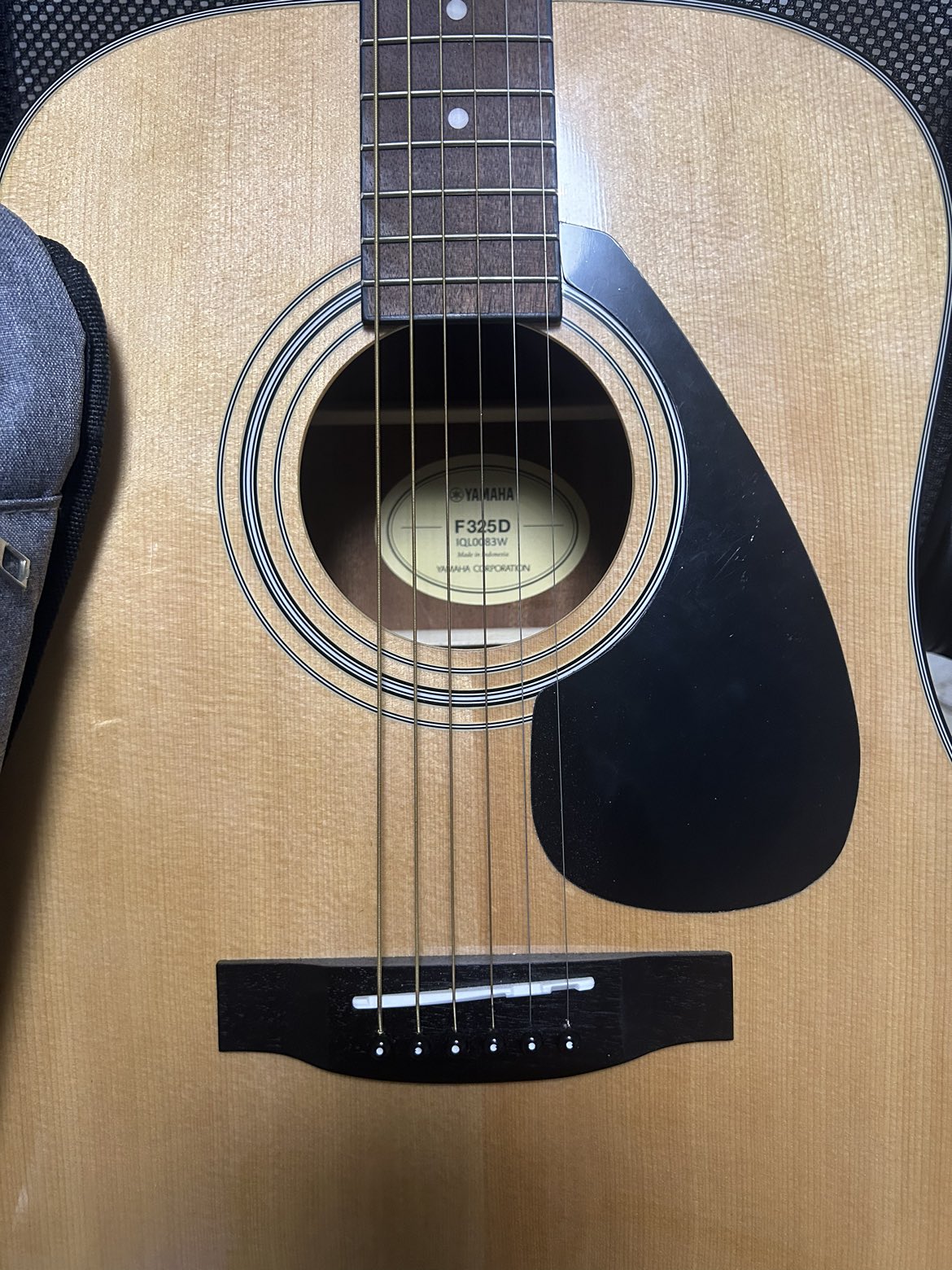 Yamaha F325D Guitar - photo 2