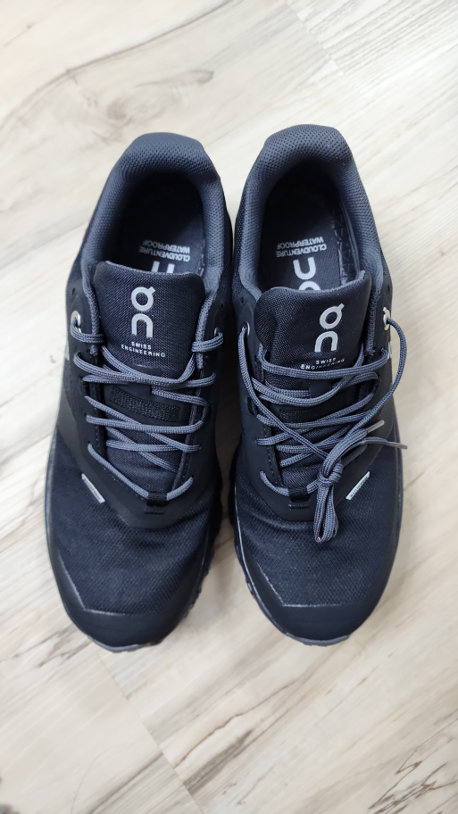 QC women's shoes thumbnail