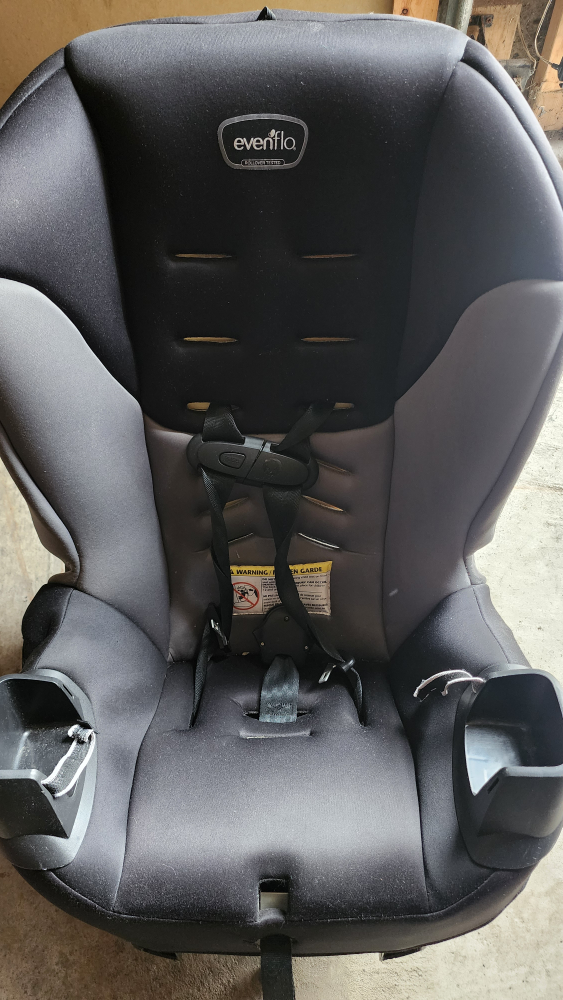 Evenflo convertible car seat - photo 2