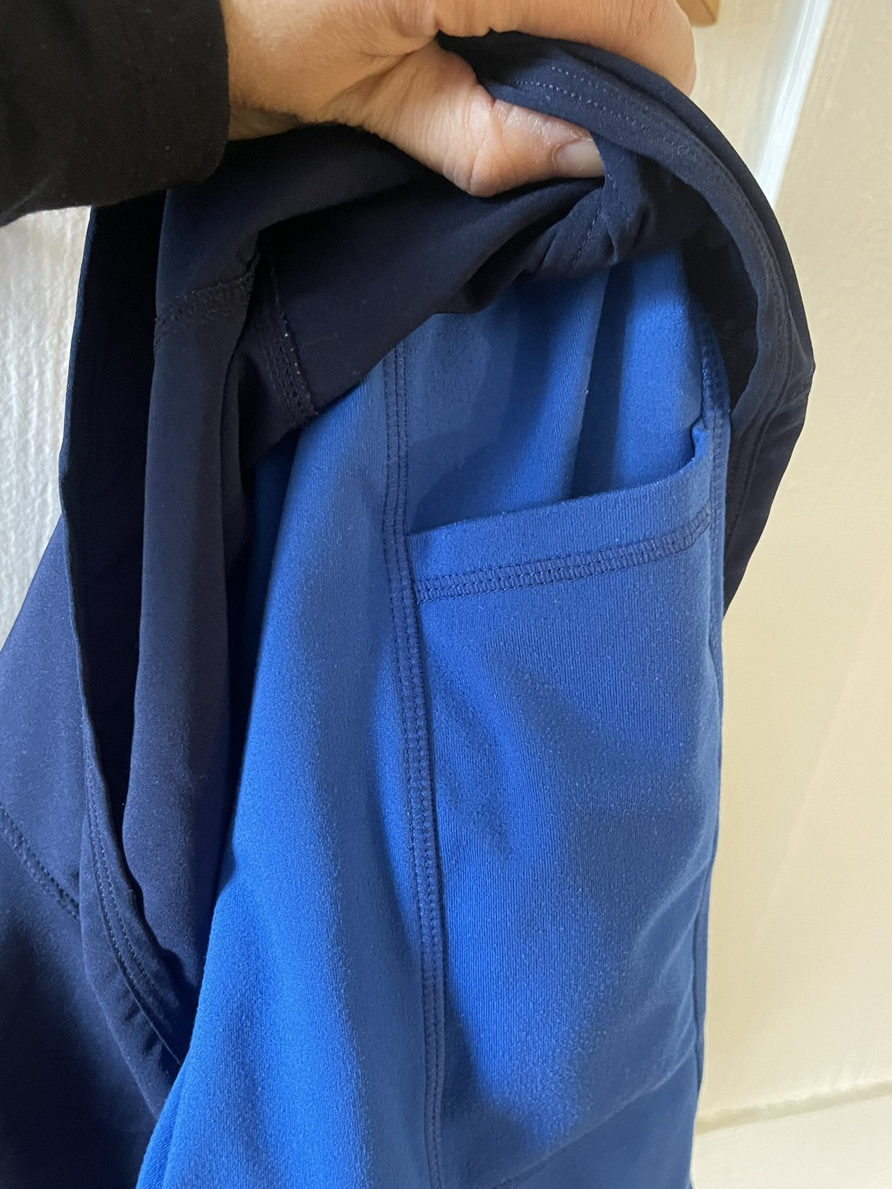 Blue Running shorts women’s size S image indicator(2)