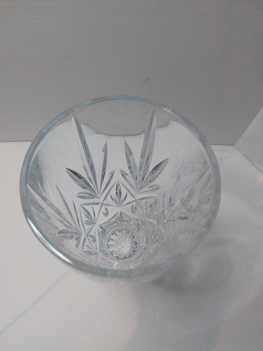 Clear Crystal Cut Flower Glass Vase image indicator(4)