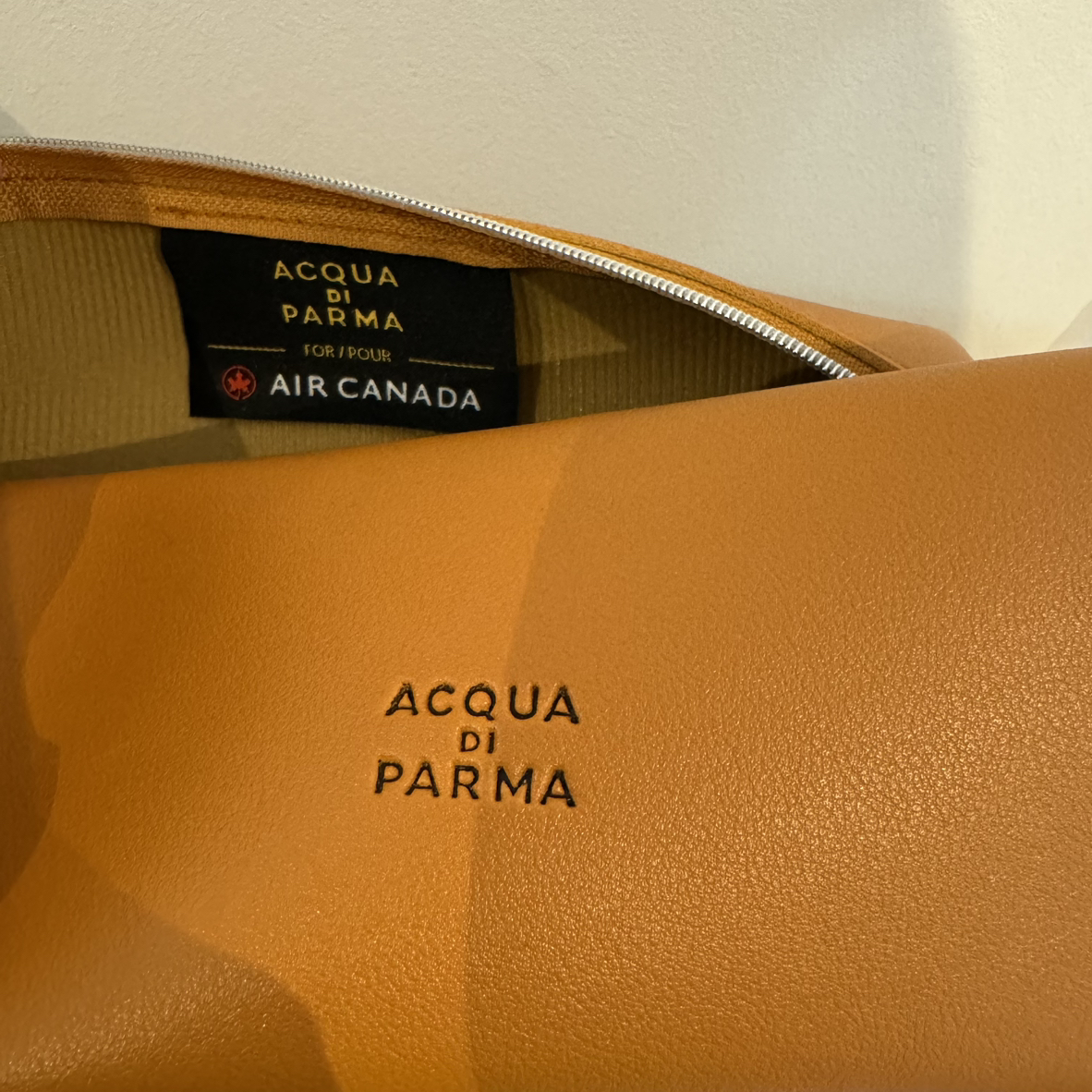 2024 Acqua Di Parma Air Canada Business Class Amenity Kit image indicator(5)