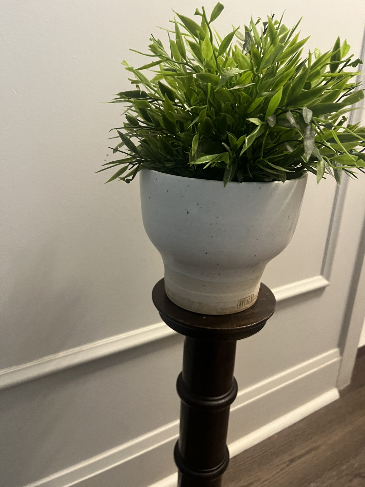 Eclectic wooden stand for plants, candles and more image indicator(3)