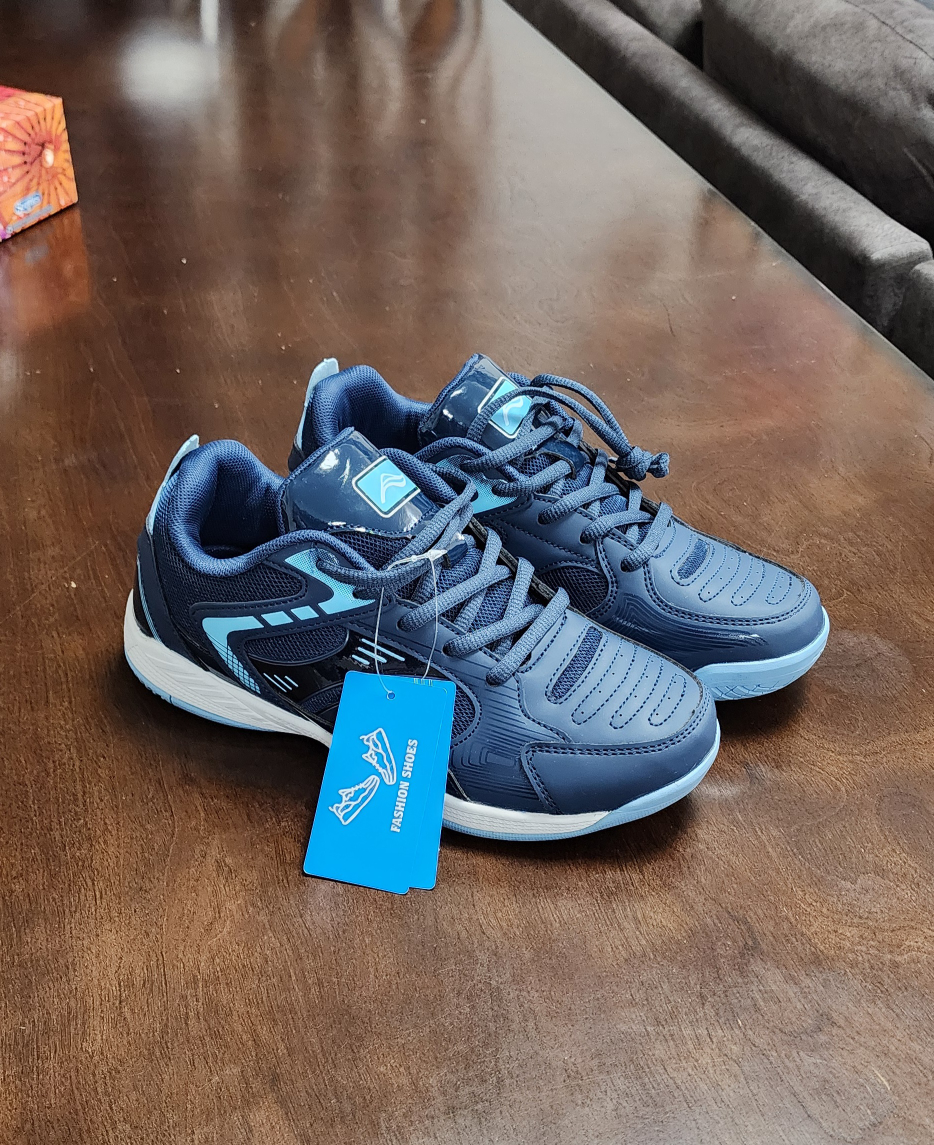 boys running shoes size 6.5 image indicator(2)