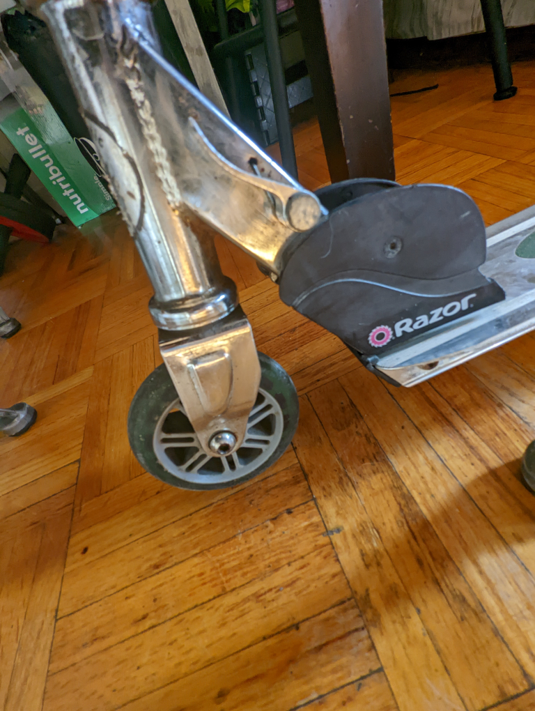 Kids Razor scooter image indicator(2)