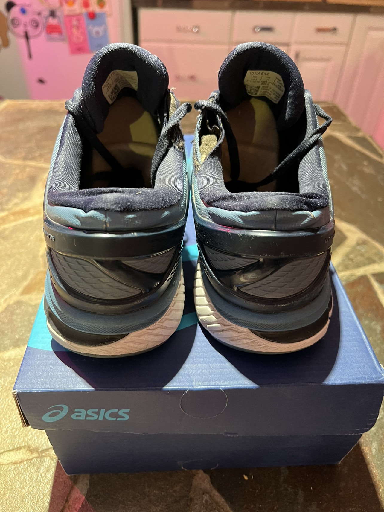 ASICS Gel-Kayano 26 Midnight Grey Floss (Men’s 11 2E)(EUC) image indicator(4)