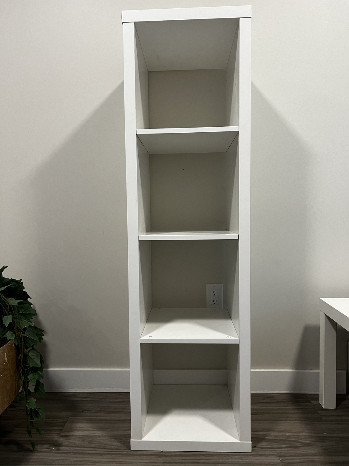 Ikea kallax shelf - photo 2