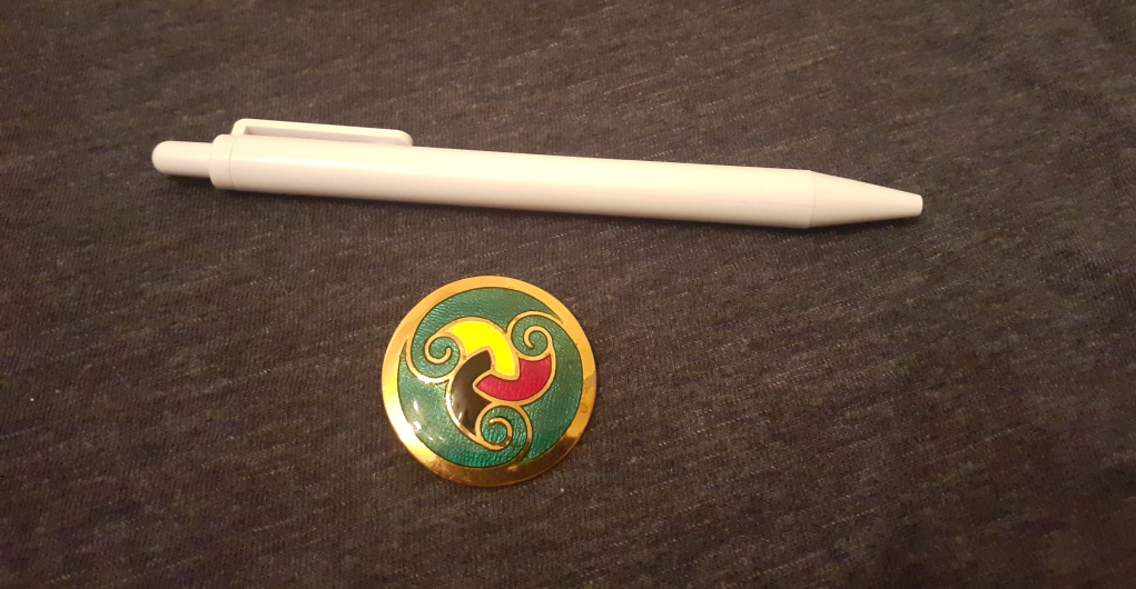 Vintage Enamel Cloisonne Brooch image indicator(2)