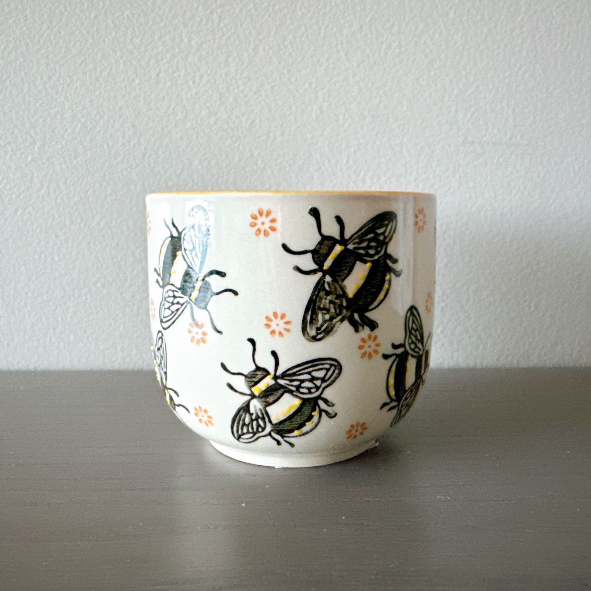 Mini planter NEW in BOX image indicator(2)