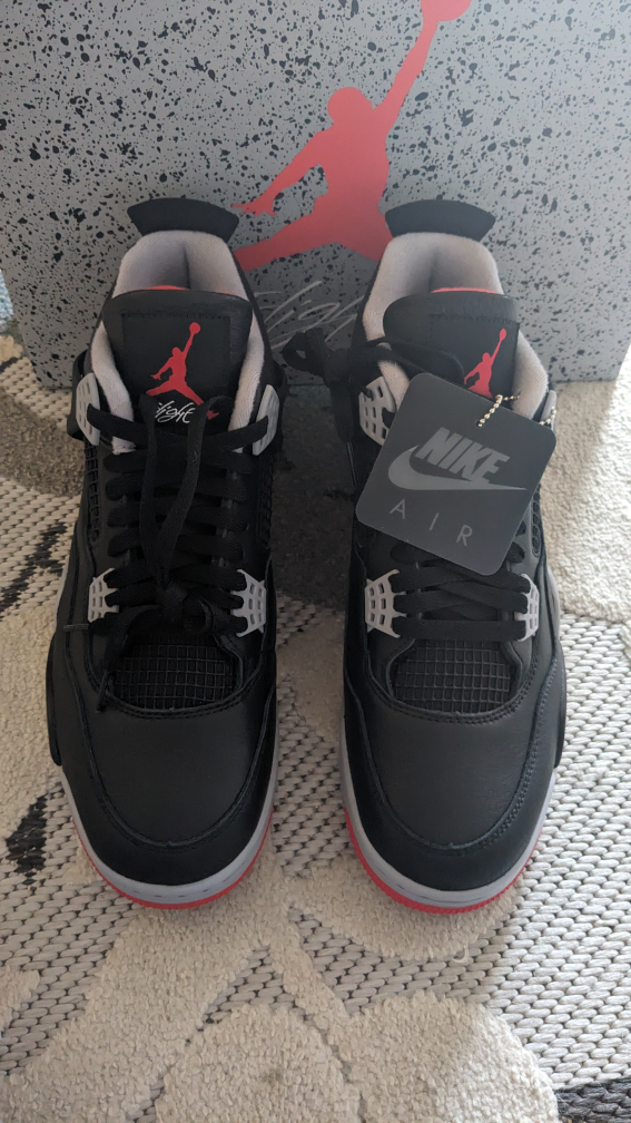 Jordan 4 Bred Reimagined (Size 11 US) - photo 5