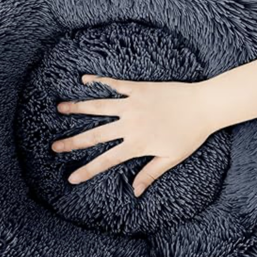 Fluffy Donut Pet Bed - photo 2