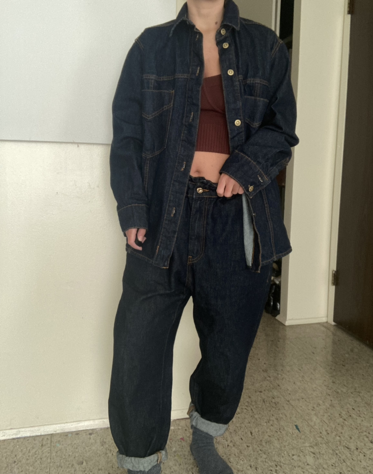 Zara slouchy jeans size 10 image indicator(2)