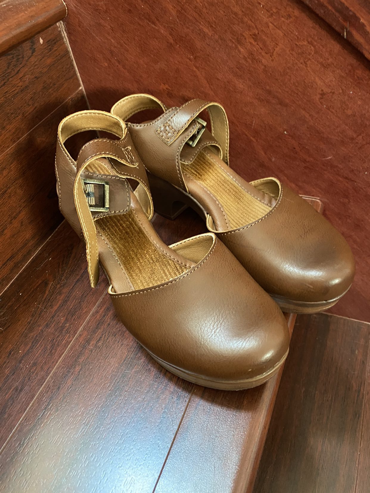 Shoes thumbnail