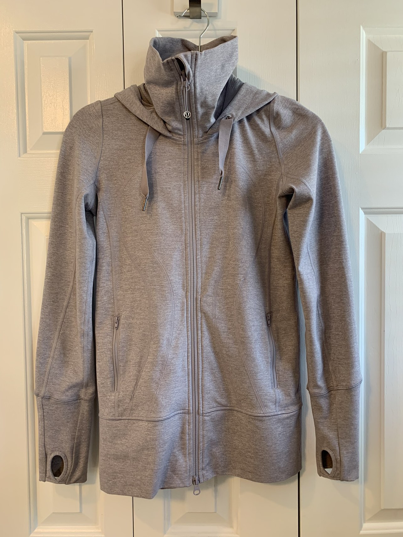 Lululemon Stride hooded Jacket - photo 2