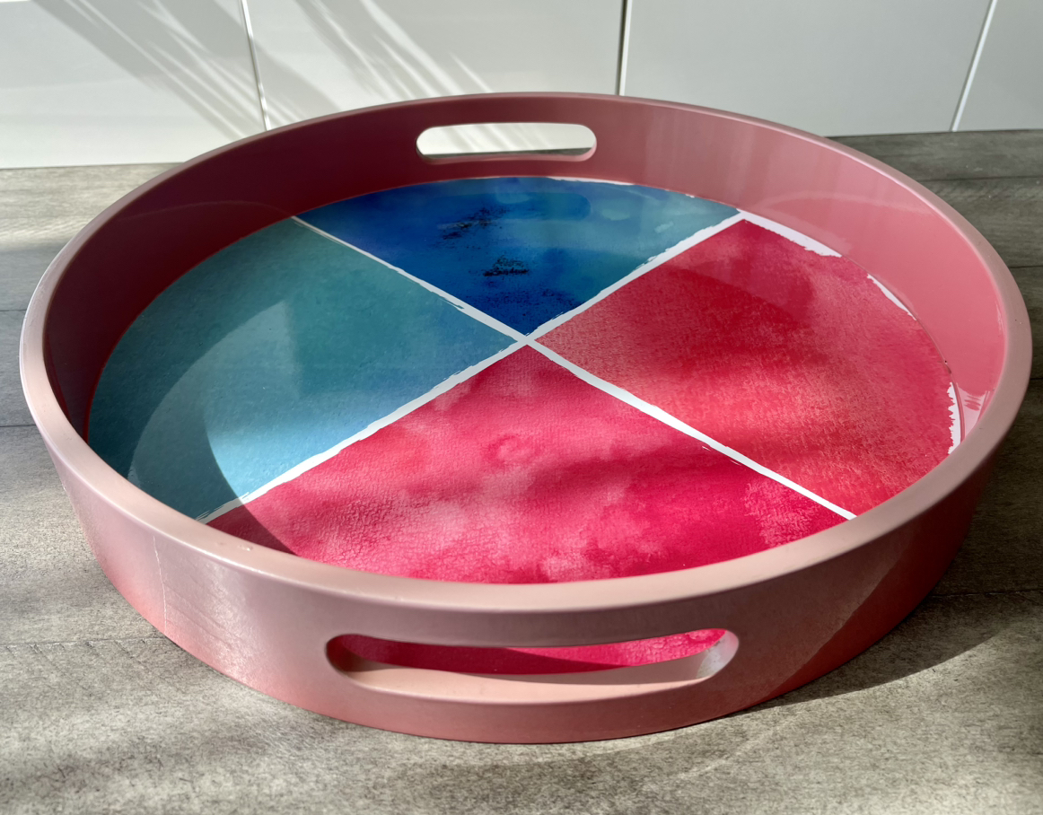 Colourful round tray