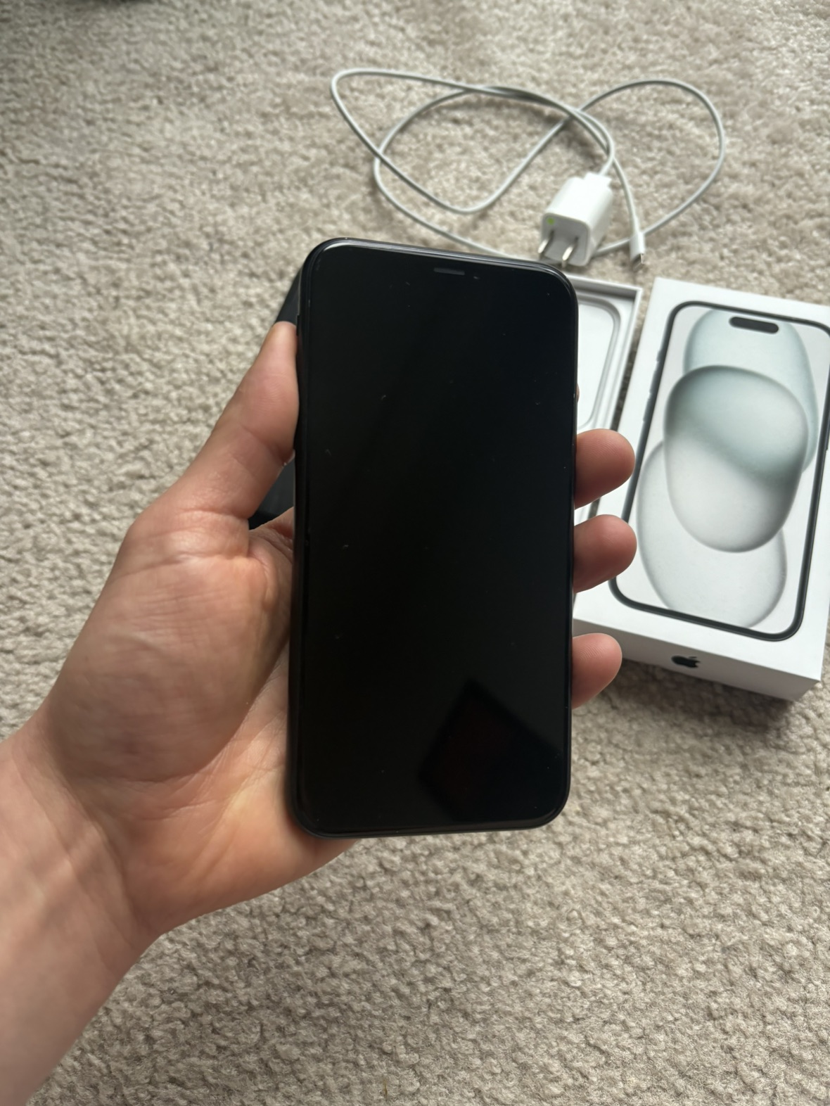 iPhone XR 64 gb (unlocked) - photo 4