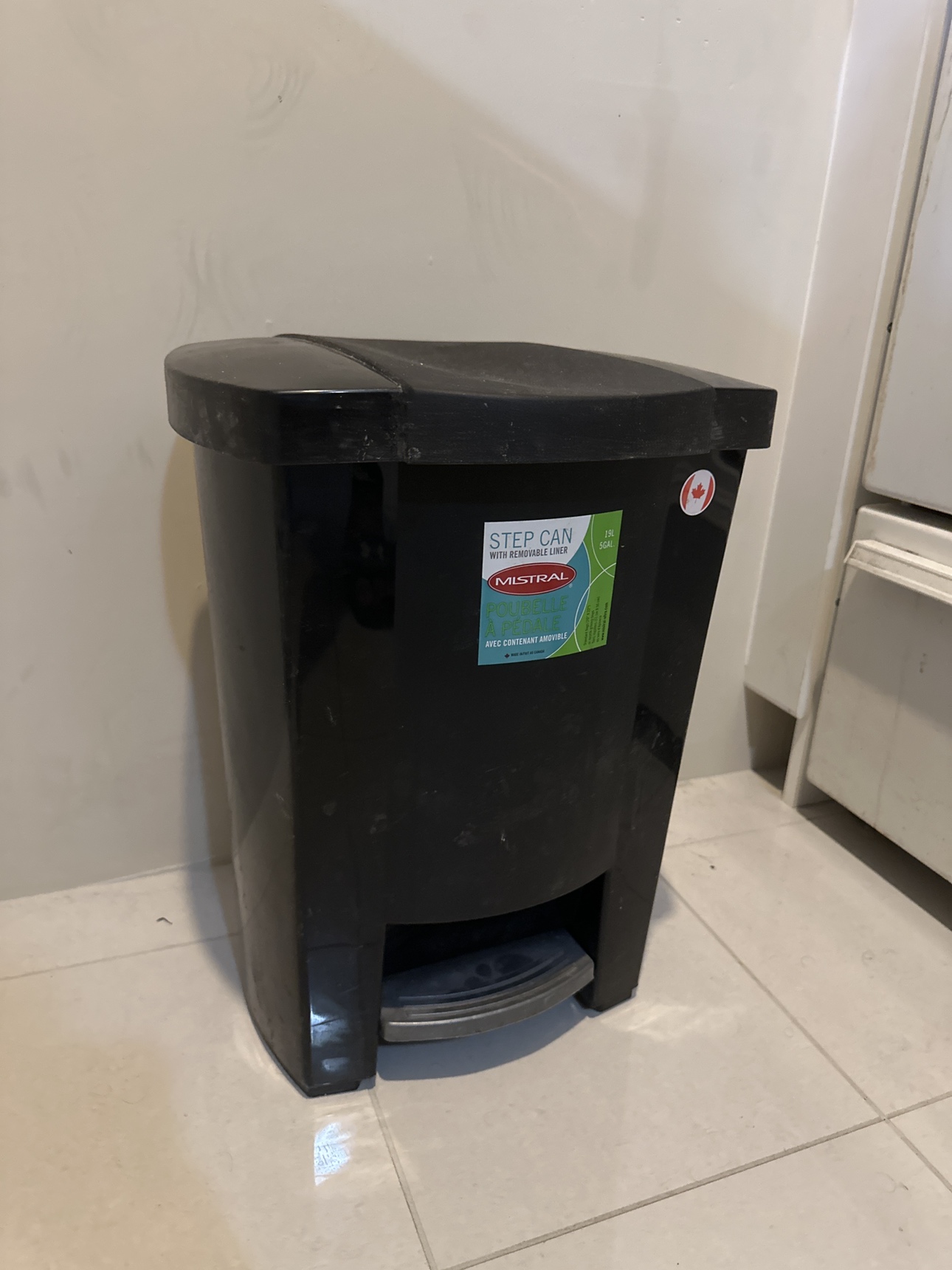 Step on plastic trash can 19L - photo 2