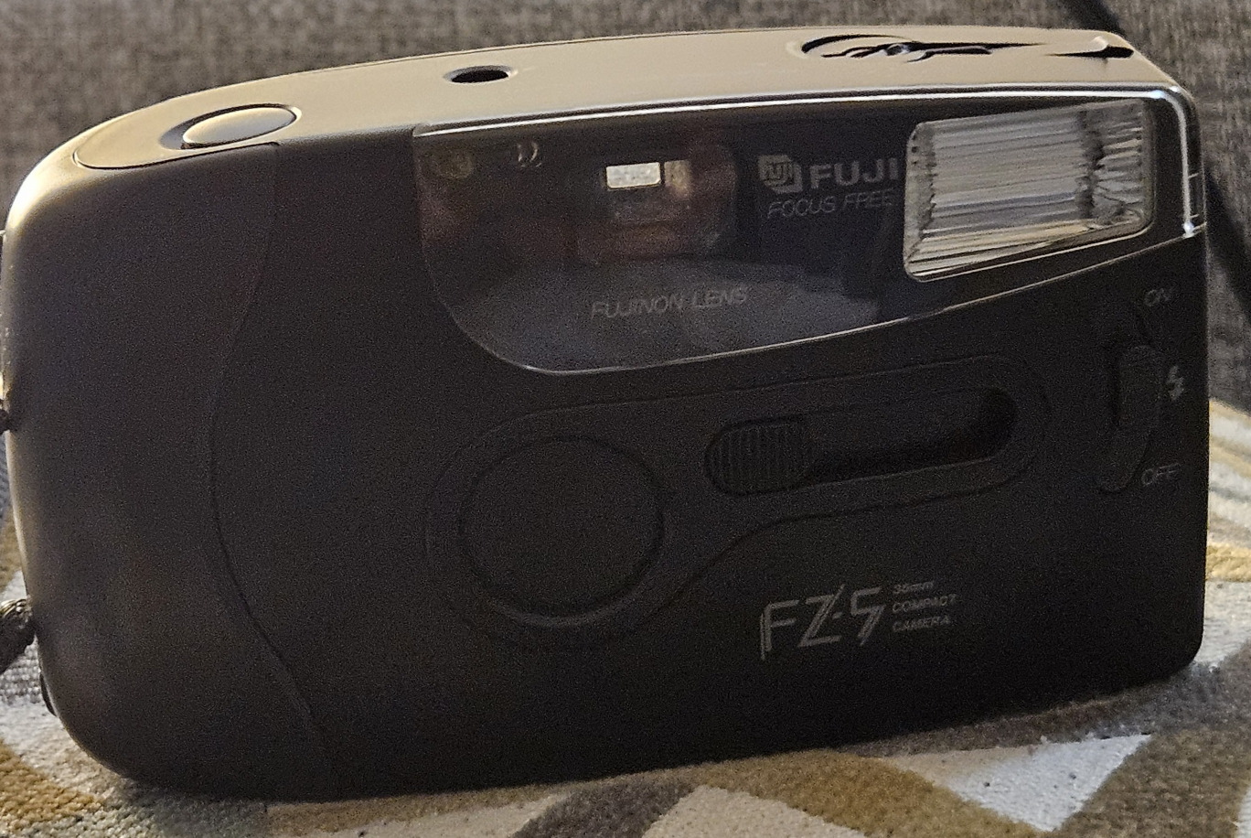 Fuji FZ 5
