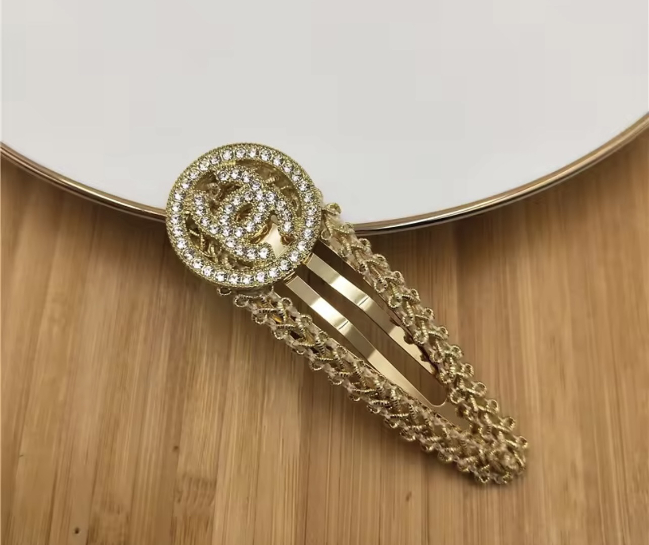 Fashion Hair clip thumbnail