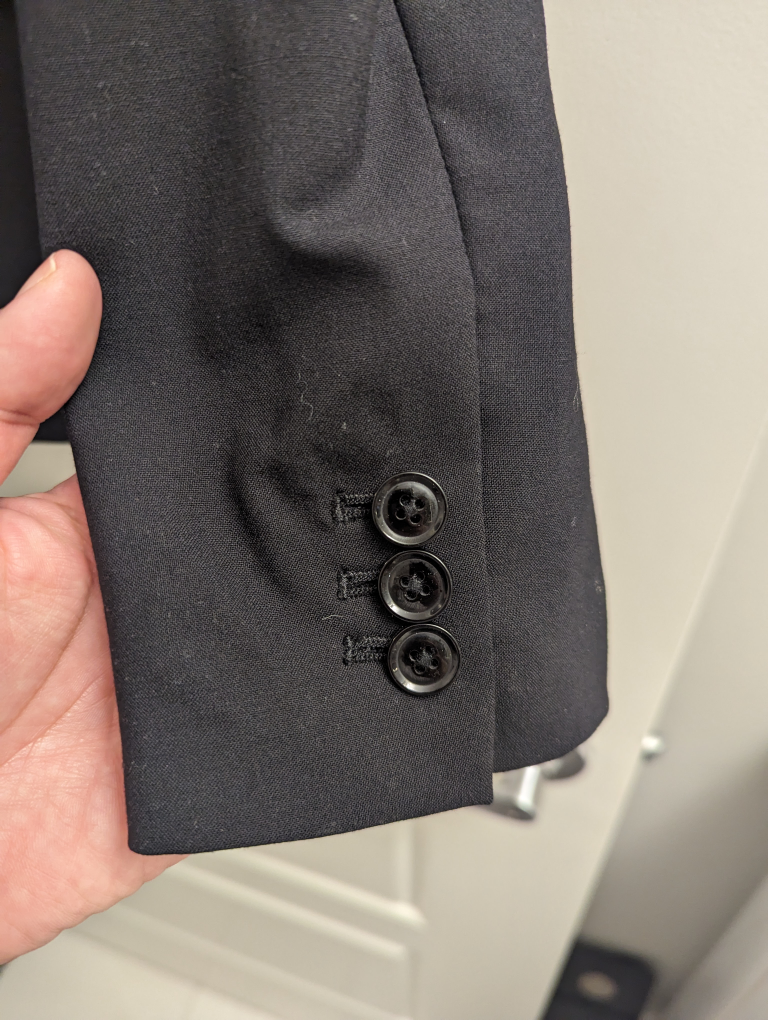 Banana Republic Lightweight Wool Two-Button Suit Blazer image indicator(6)