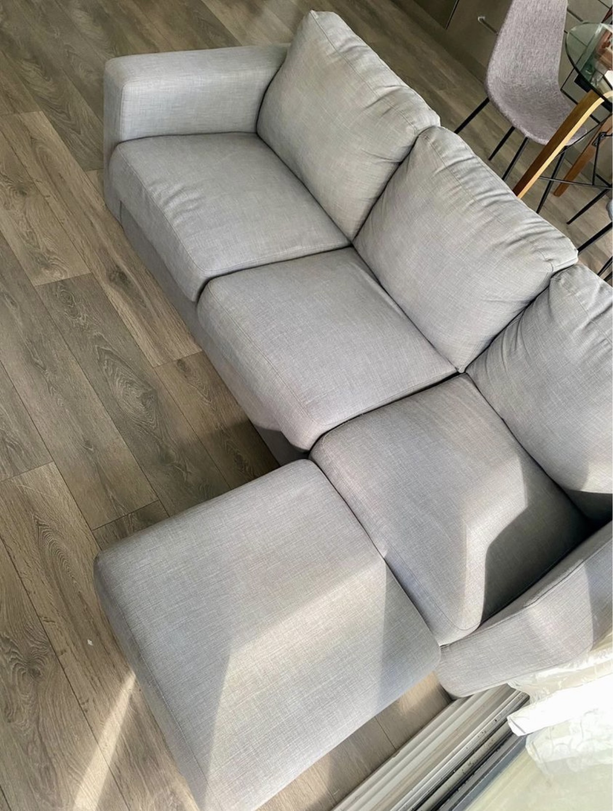 Cozy, Clean, 3-Seater Couch - photo 3
