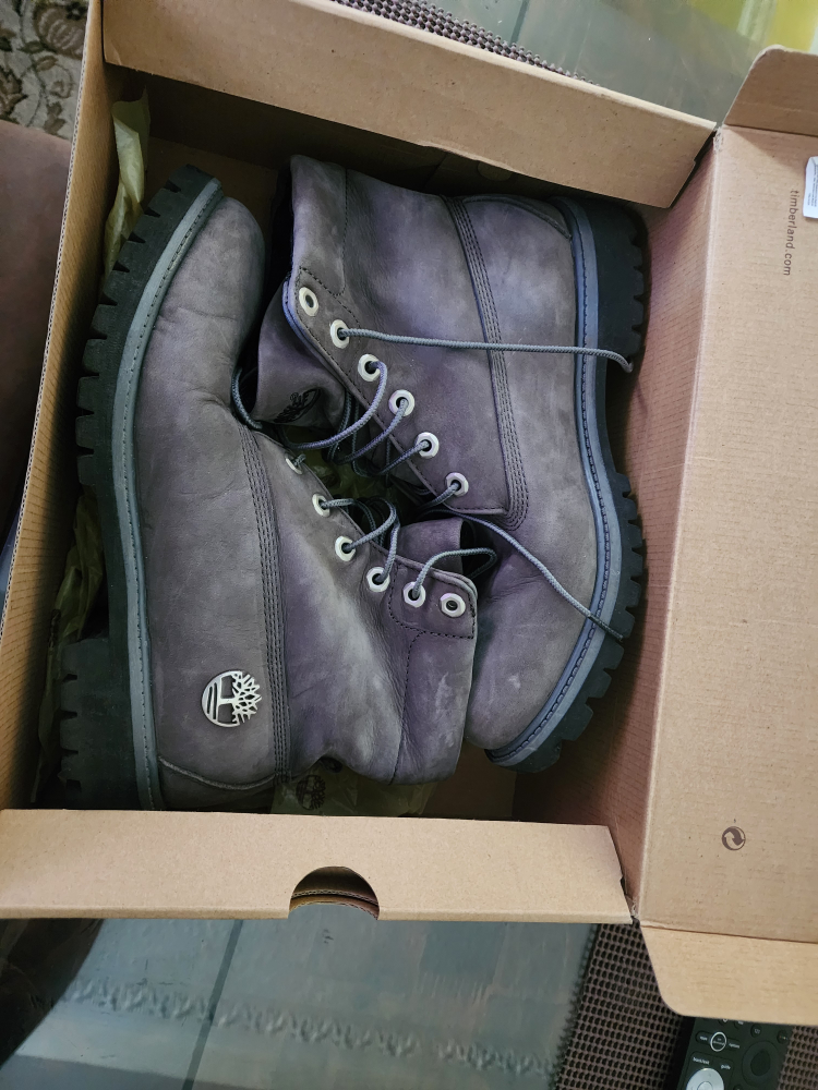 Timberland Boots - Men's Size 9 - Grey