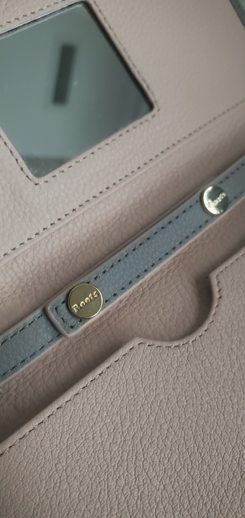 Roots genuine leather wallet purse - photo 5