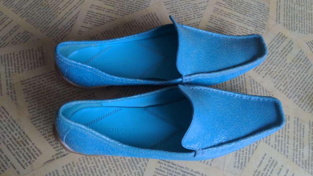 Brand new Turquoise leather flats