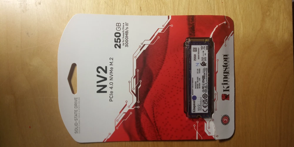 Brand New Kingston NV2 NVMe PCIe 4.0 x4 SSD - 250GB