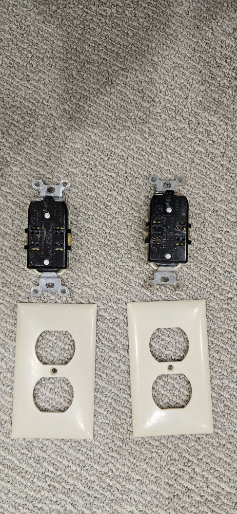 2 Sockets image indicator(3)