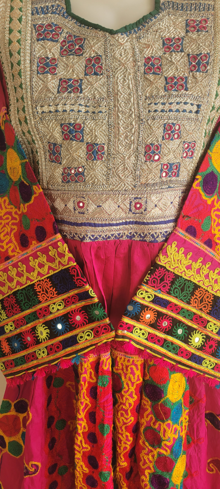 Afghan Tradional 3 Pieces Dress image indicator(4)