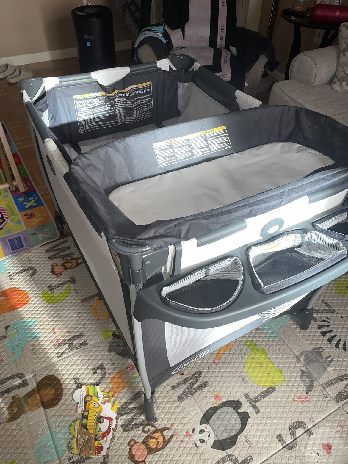 GRACO pack and play image indicator(2)