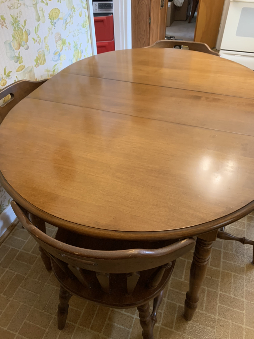 Kitchen table - photo 2