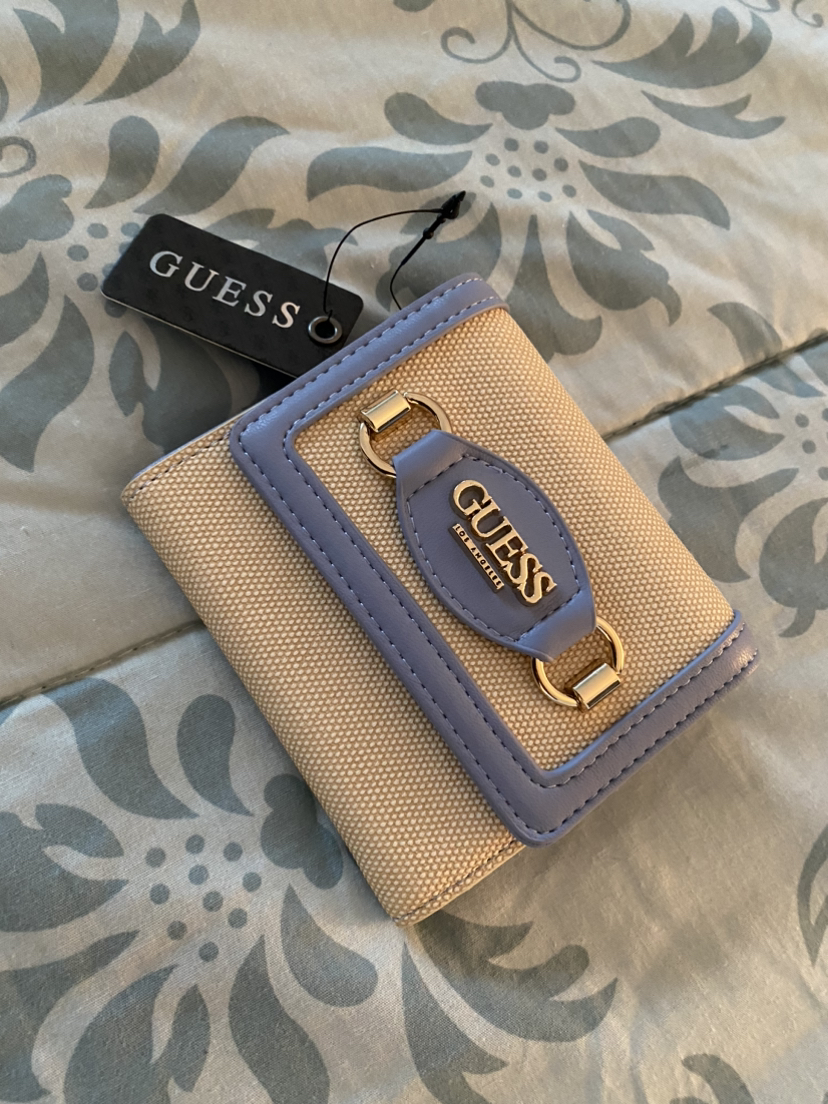 Brand New with Tags Guess Backpack & Wallet - photo 3