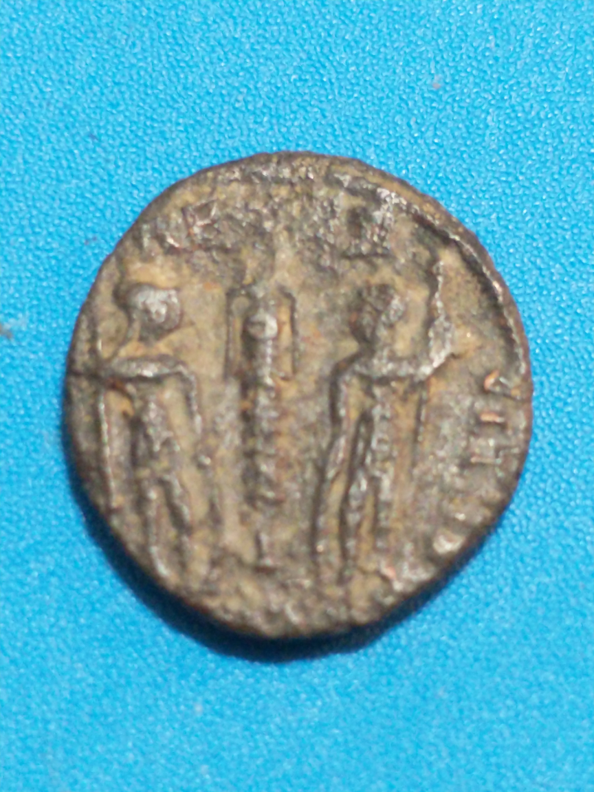 337-350 AD Emperor Constantius II Ancient Roman coin thumbnail