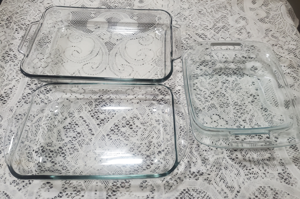3 Pyrex oven dishes - photo 2