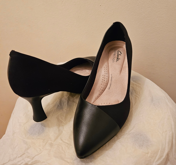clarks - photo 3