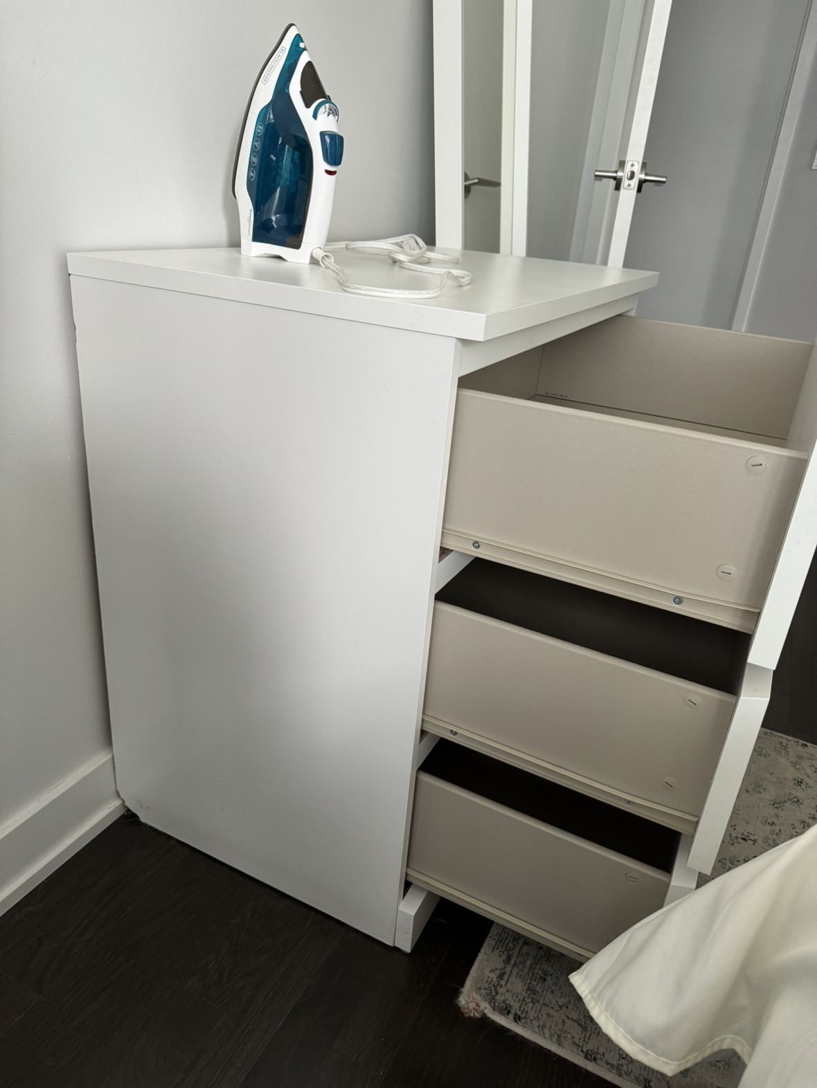 White Dresser - photo 3