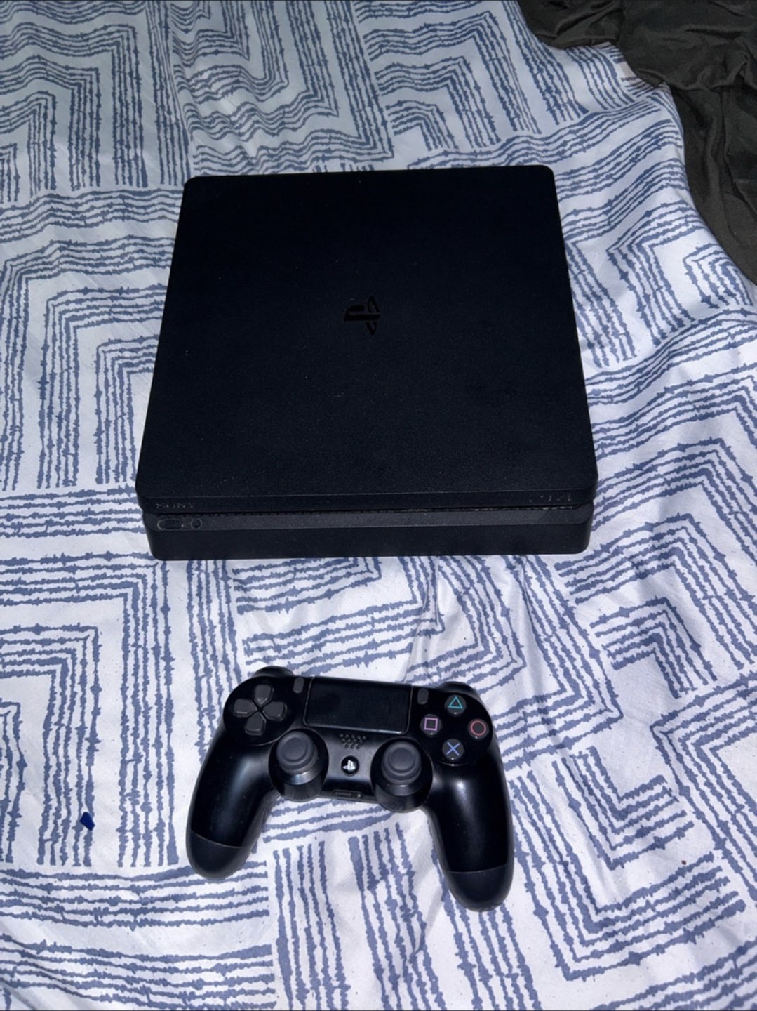 PS4