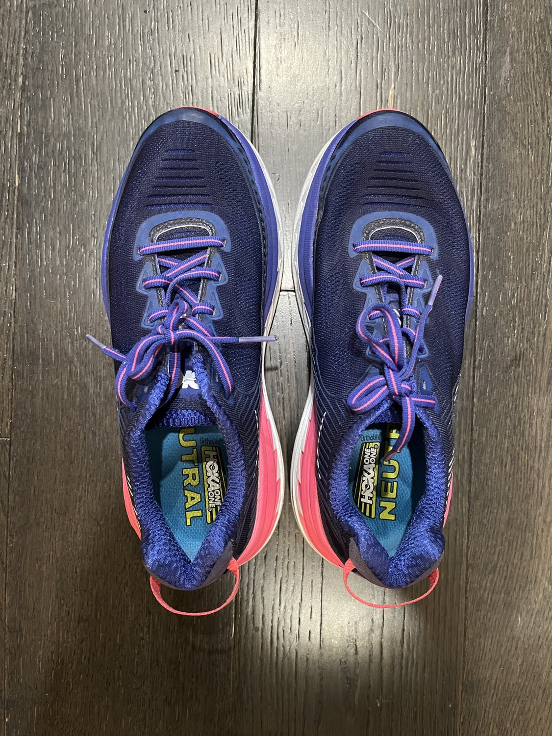 Women’s Hoka Bondi 5 Size 7 barely worn image indicator(3)