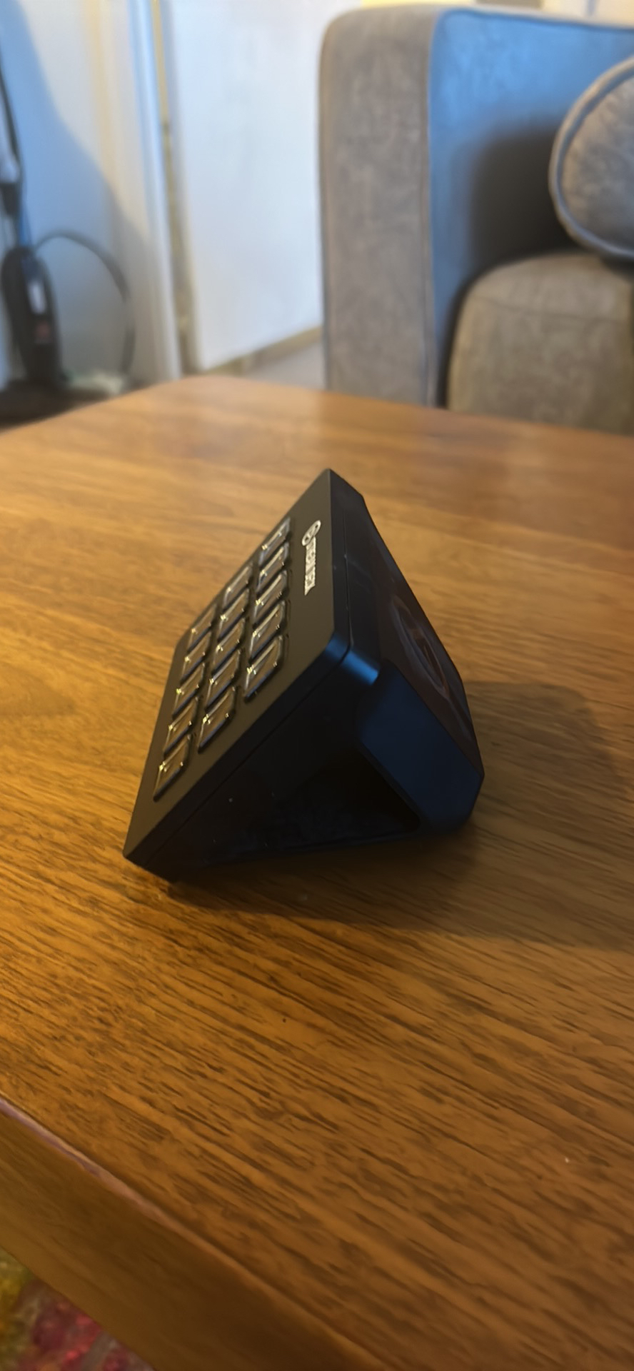 Elgato Stream Deck MK2 - photo 2