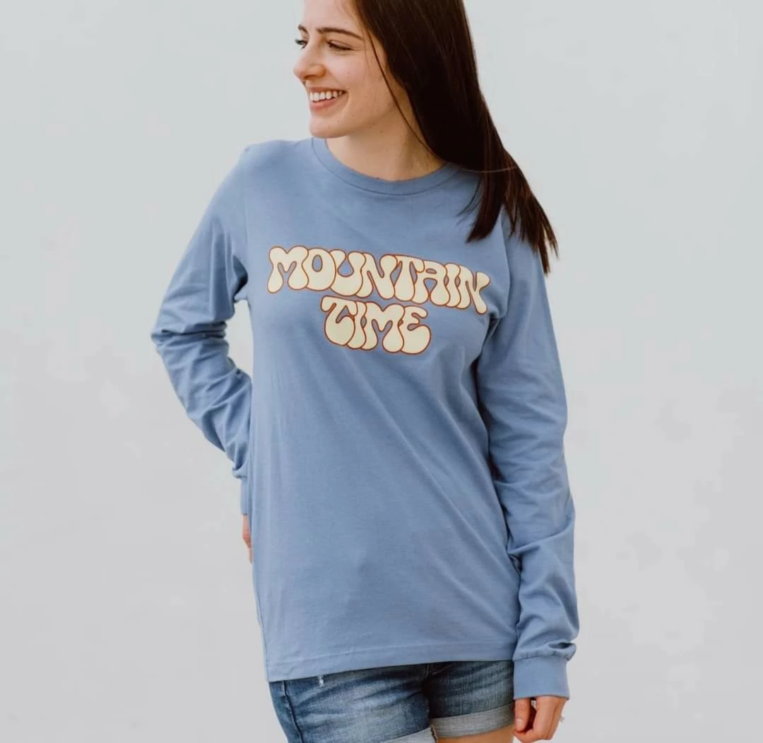 NEW with TAGS  *MOUNTAIN TIME* Long Sleeve T-shirt #XL image indicator(3)